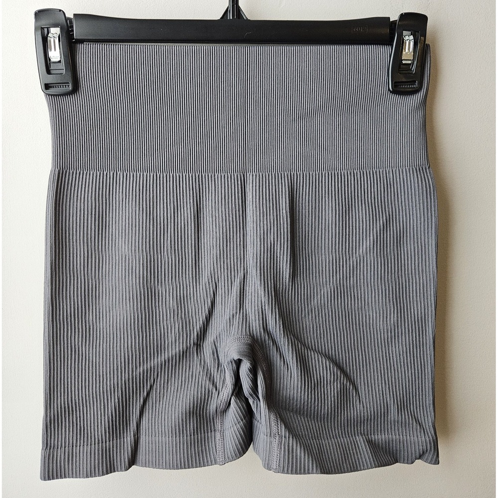 Women's Seamless Ribbed Scrunch Butt Shorts Gray High Waist Stretch Sz S/M